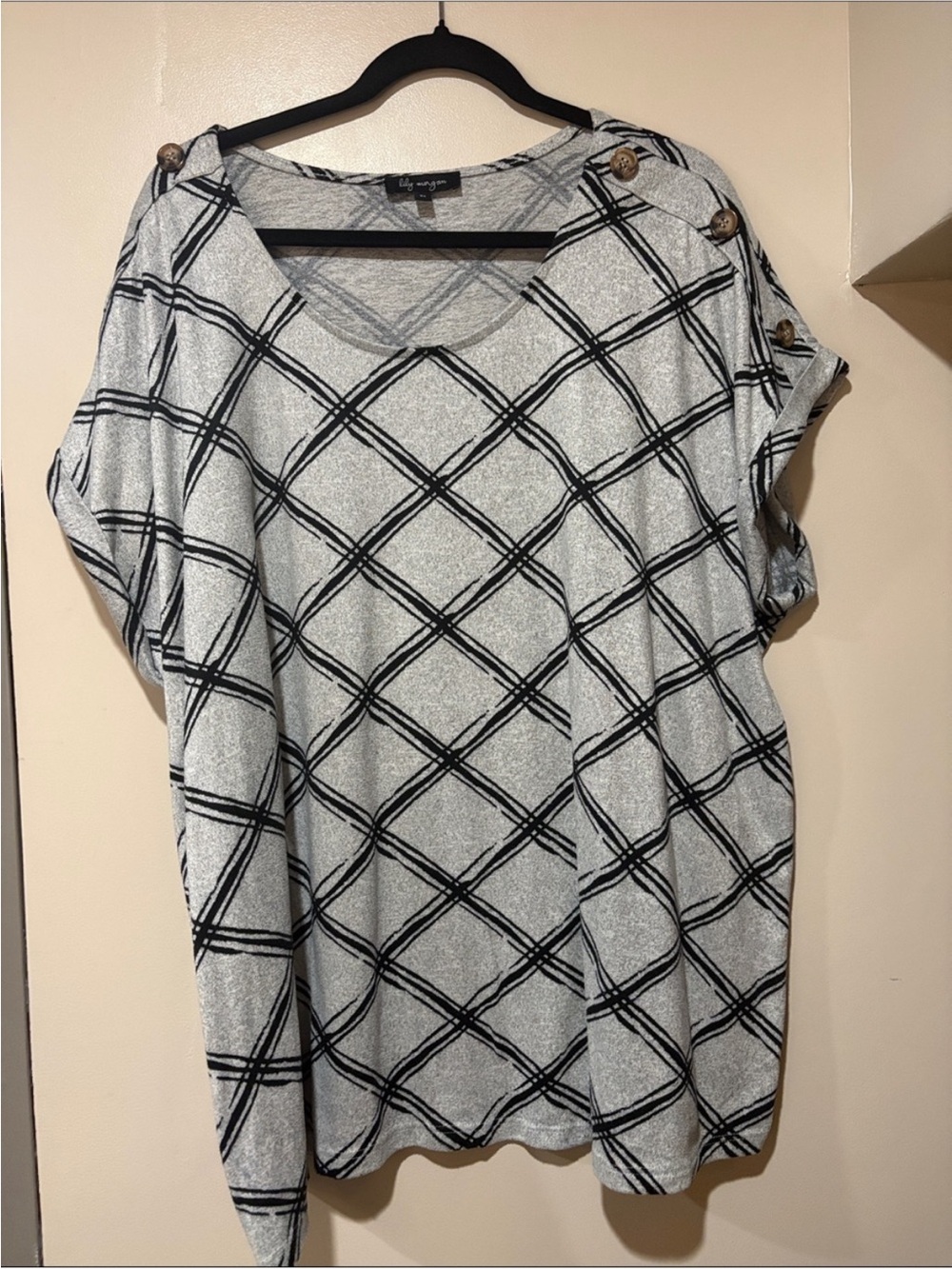 Lily Morgan Black & White Button-Detail Plaid Short-Sleeve Top
